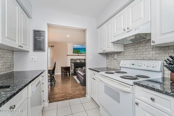 $359,000 | 707 Wellington Place, Matawan, NJ 07747