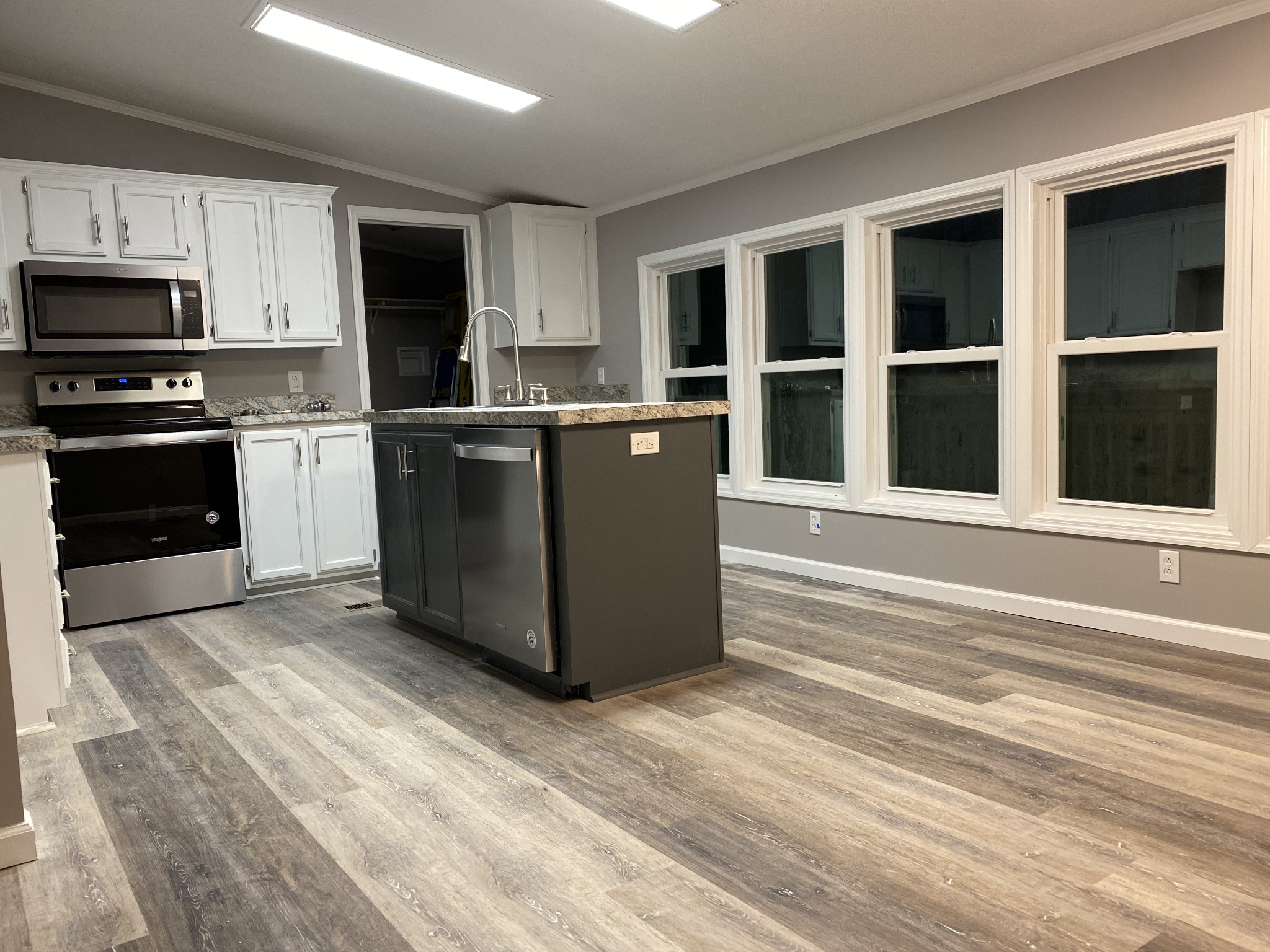 6539 Keys Branch Road Nunnelly, TN 37137 - Photo 3 of 6 Gallery Image 3