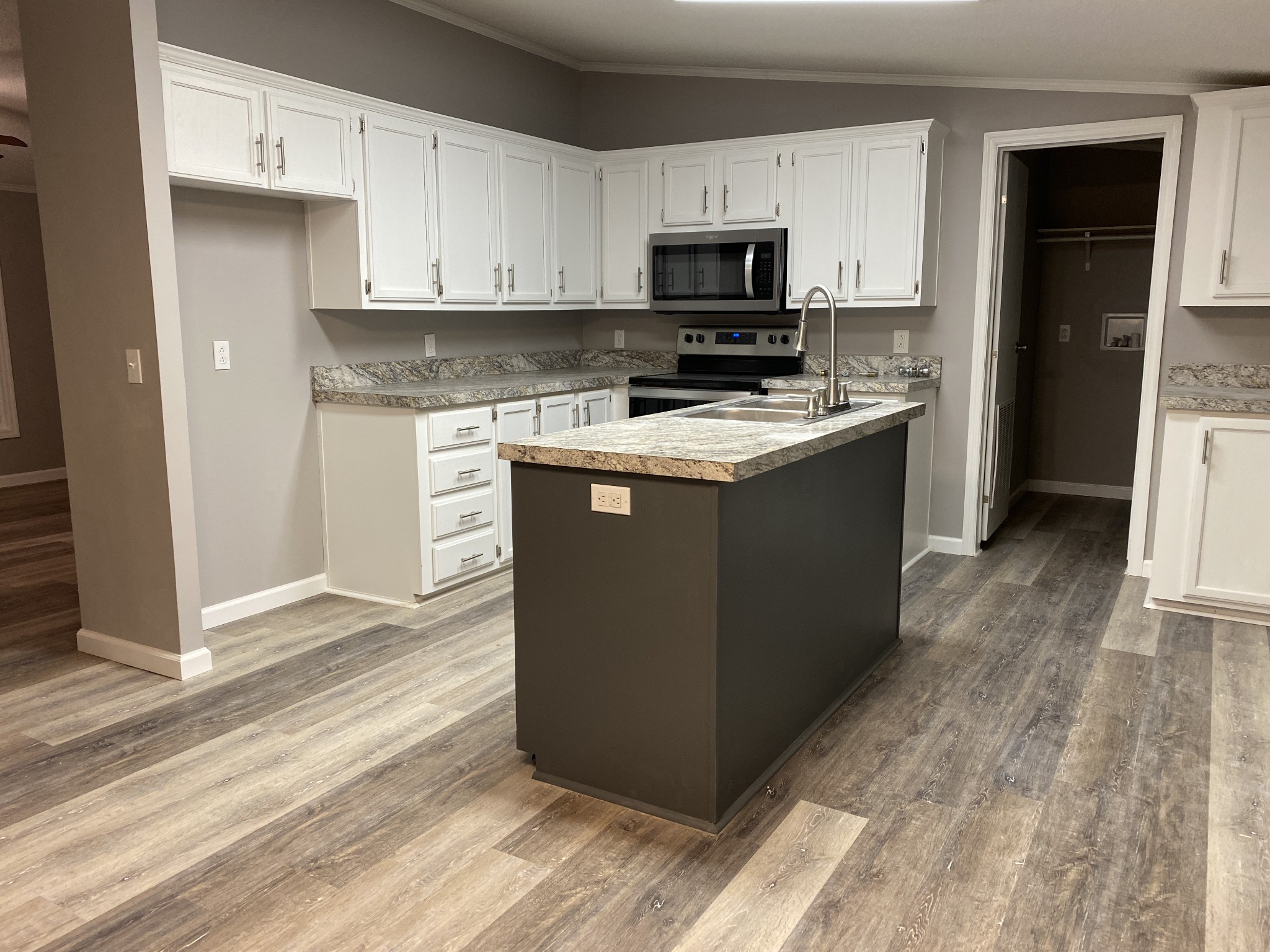6539 Keys Branch Road Nunnelly, TN 37137 - Photo 4 of 6 Gallery Image 4