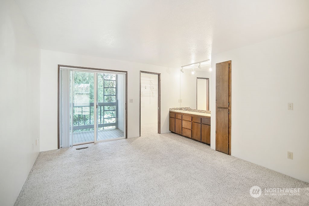 907 Olson Road Longview, WA 98632 - Photo 12 of 24 Gallery Image 12
