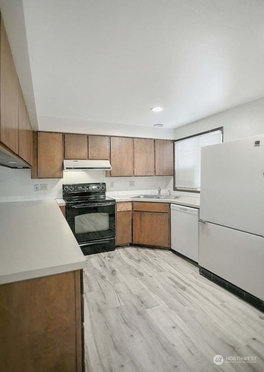907 Olson Road Longview, WA 98632 - Photo 6 of 24 Gallery Image 6