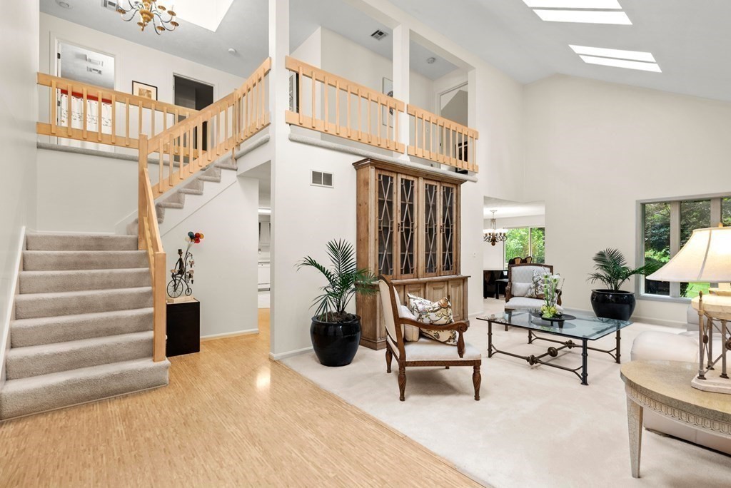 580 Belknap Road Framingham, MA 01701 - Photo 3 of 40 Gallery Image 3