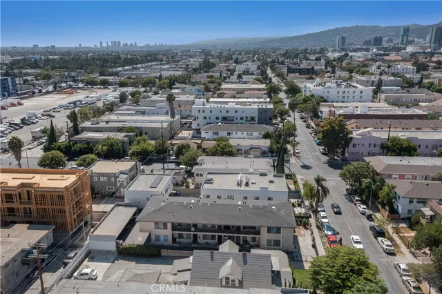 $1,799,000 | 5526 Lexington Avenue, Los Angeles, CA 90038