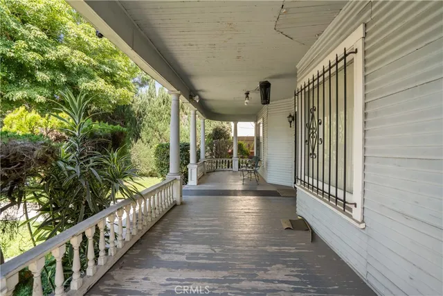 $1,799,000 | 5526 Lexington Avenue, Los Angeles, CA 90038