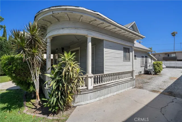 $1,799,000 | 5526 Lexington Avenue, Los Angeles, CA 90038