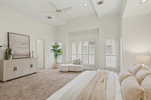 $439,900 | 661 Hartman Street, Houston, TX 77007