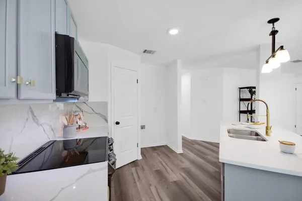 $1,995 | 2203 Lexfield Lane, Cedar Park, TX 78613