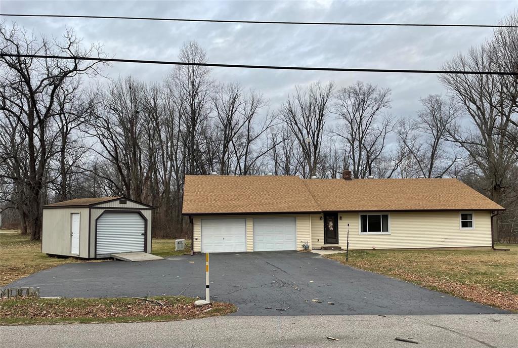 1349 Wesley Chapel Road Spencer, IN 47460 - Photo 1 of 40 Gallery Image 1