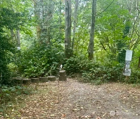 $69,900 | 1517 Southwest 124th Street, Burien, WA 98146