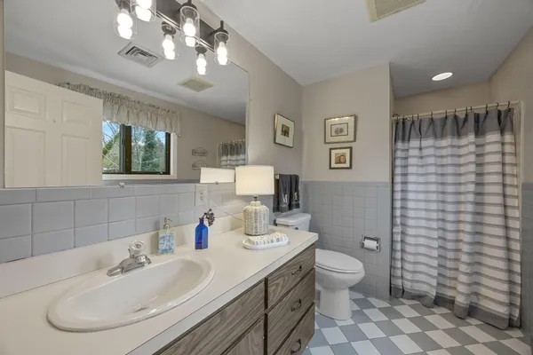 $945,000 | 133 Hopkins Lane, Orleans, MA 02653