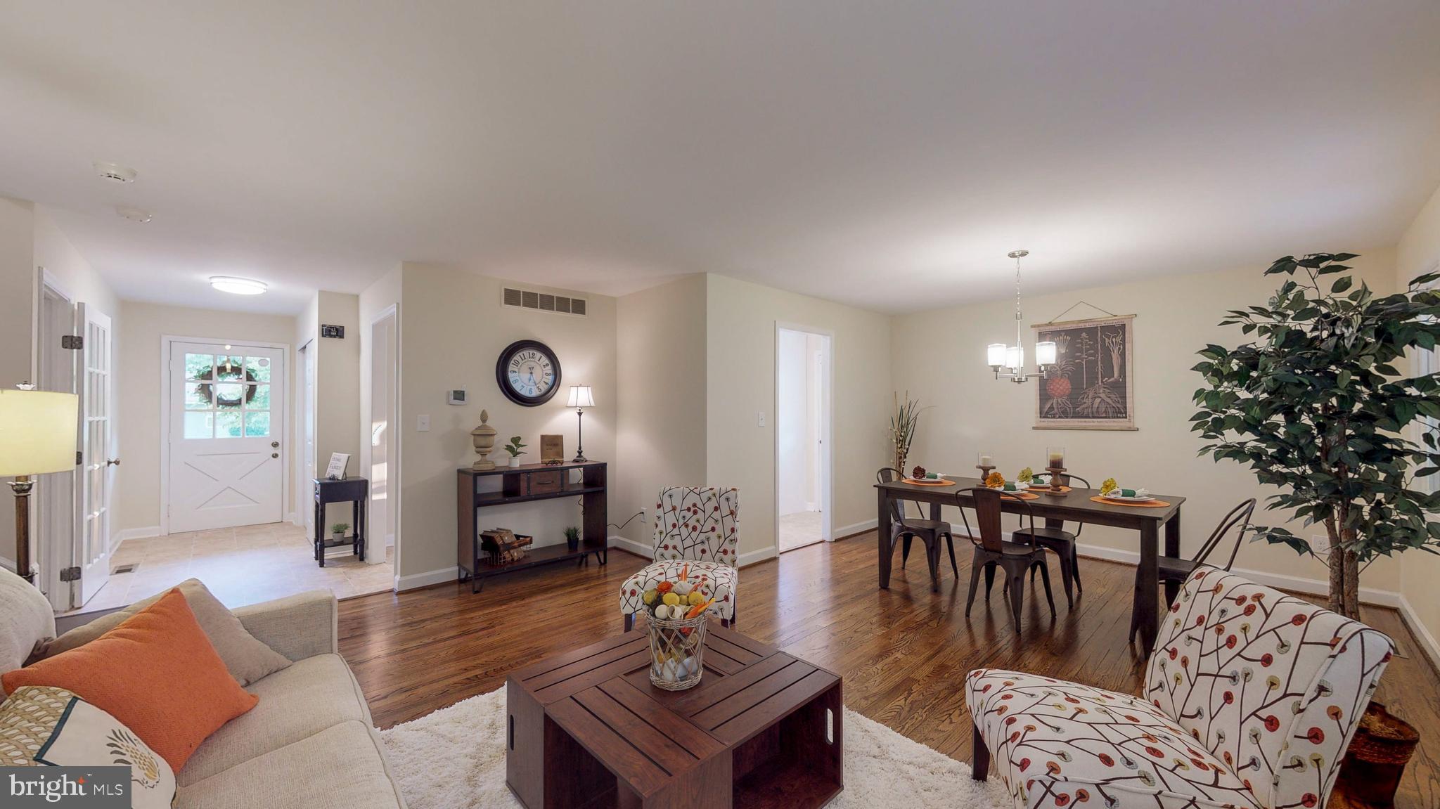 4722 Vicky Road Baltimore, MD 21236 - Photo 6 of 32 Bright and open first floor