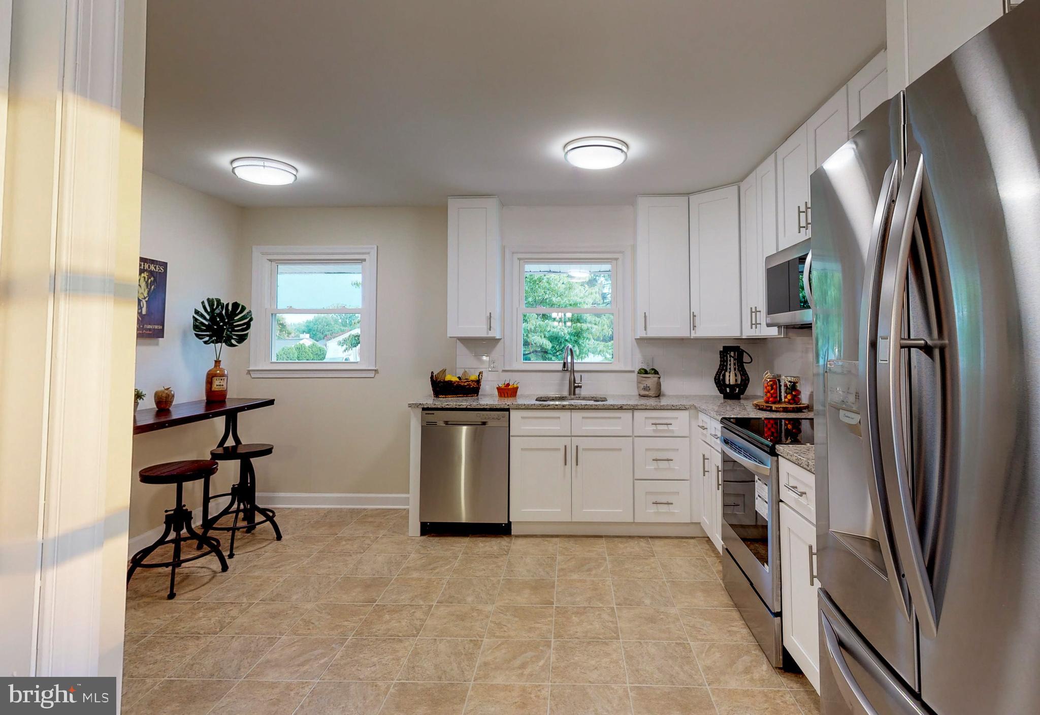 4722 Vicky Road Baltimore, MD 21236 - Photo 10 of 32 New spacious kitchen
