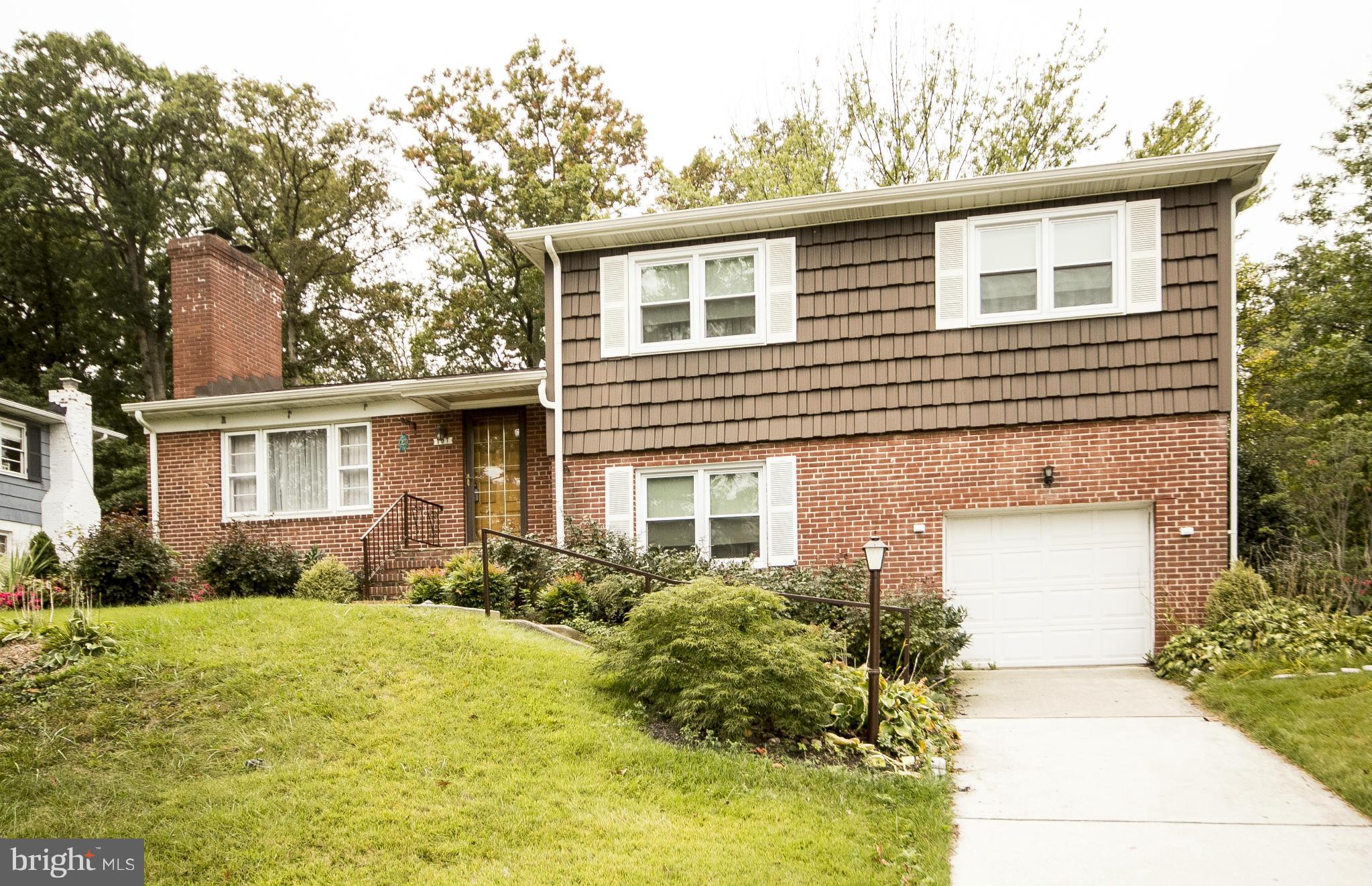 107 Croftley Road Lutherville-Timonium, MD 21093 - Photo 1 of 28 Exterior (Front)