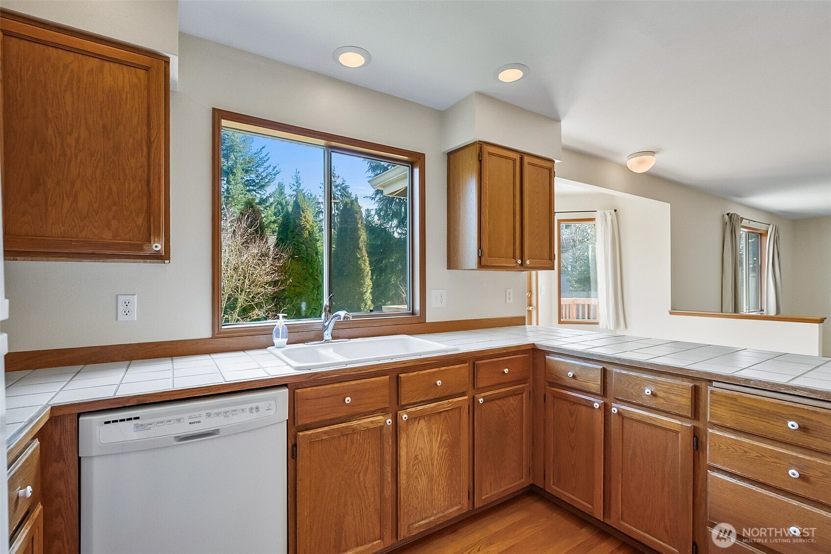 14009 68th Avenue Southeast Snohomish, WA 98296 - Photo 14 of 37