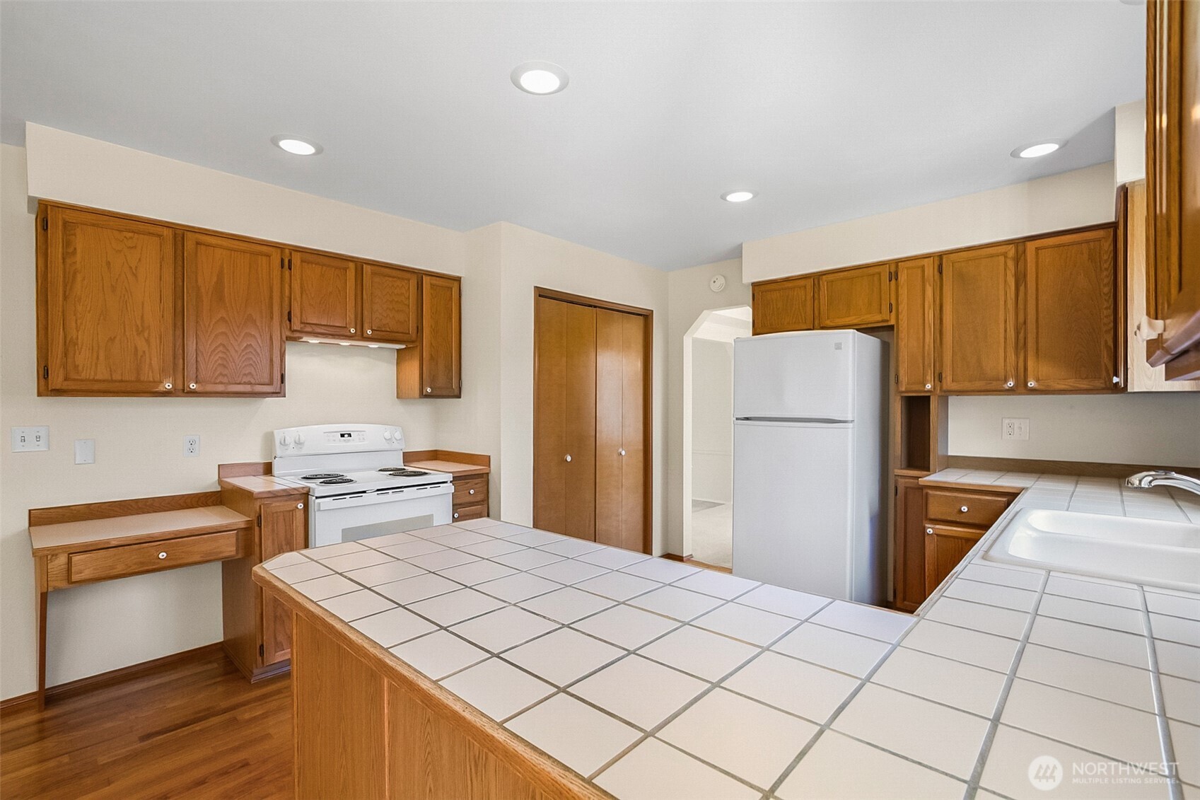 14009 68th Avenue Southeast Snohomish, WA 98296 - Photo 16 of 37