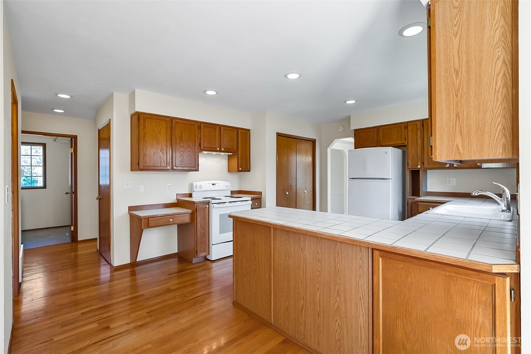 14009 68th Avenue Southeast Snohomish, WA 98296 - Photo 19 of 37