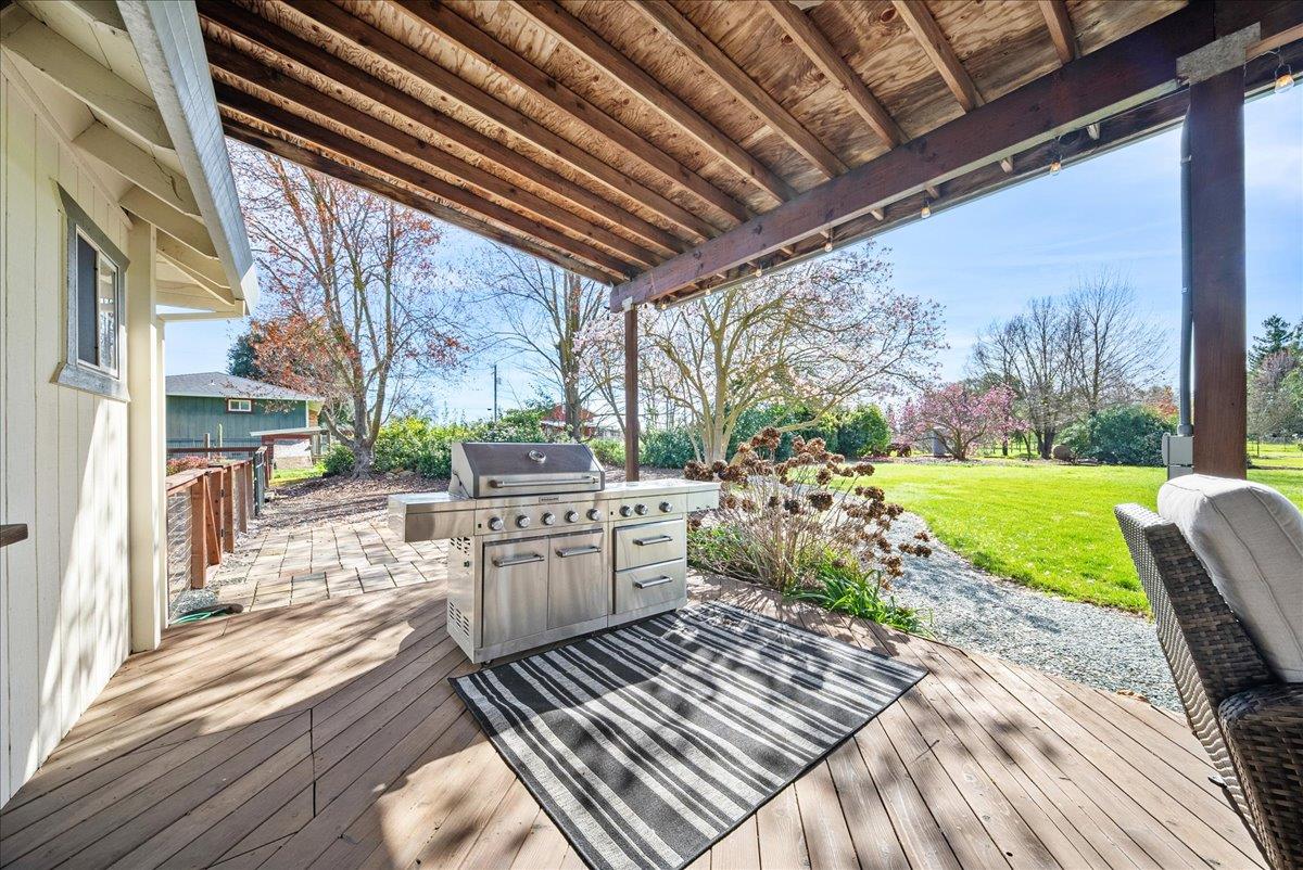 9777 Tavernor Road Wilton, CA 95693 - Photo 34 of 59