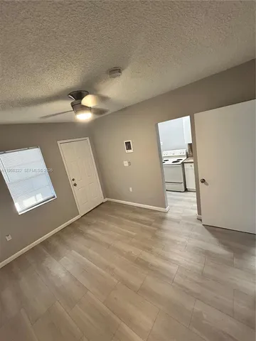 $1,250 | 1720 Northwest 1st Place, Unit 2, Miami, FL 33136