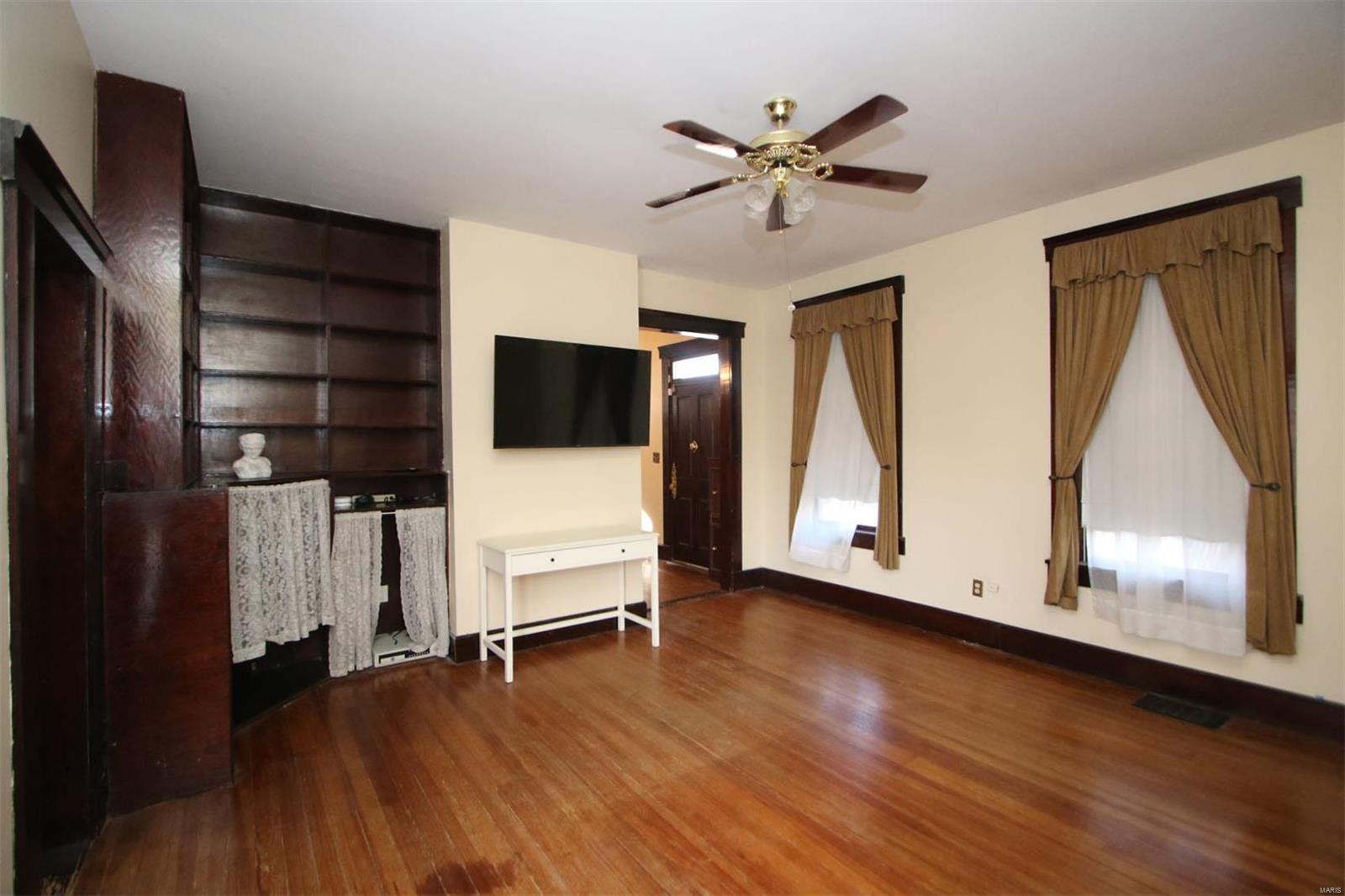 3408 Johnson Road Granite City, IL 62040 - Photo 12 of 60