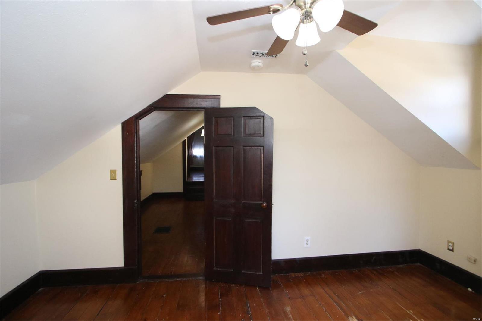 3408 Johnson Road Granite City, IL 62040 - Photo 27 of 60