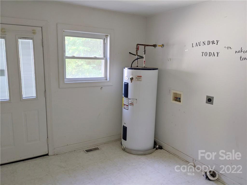 668 Highway 221 Rutherfordton, NC 28139 - Photo 7 of 26