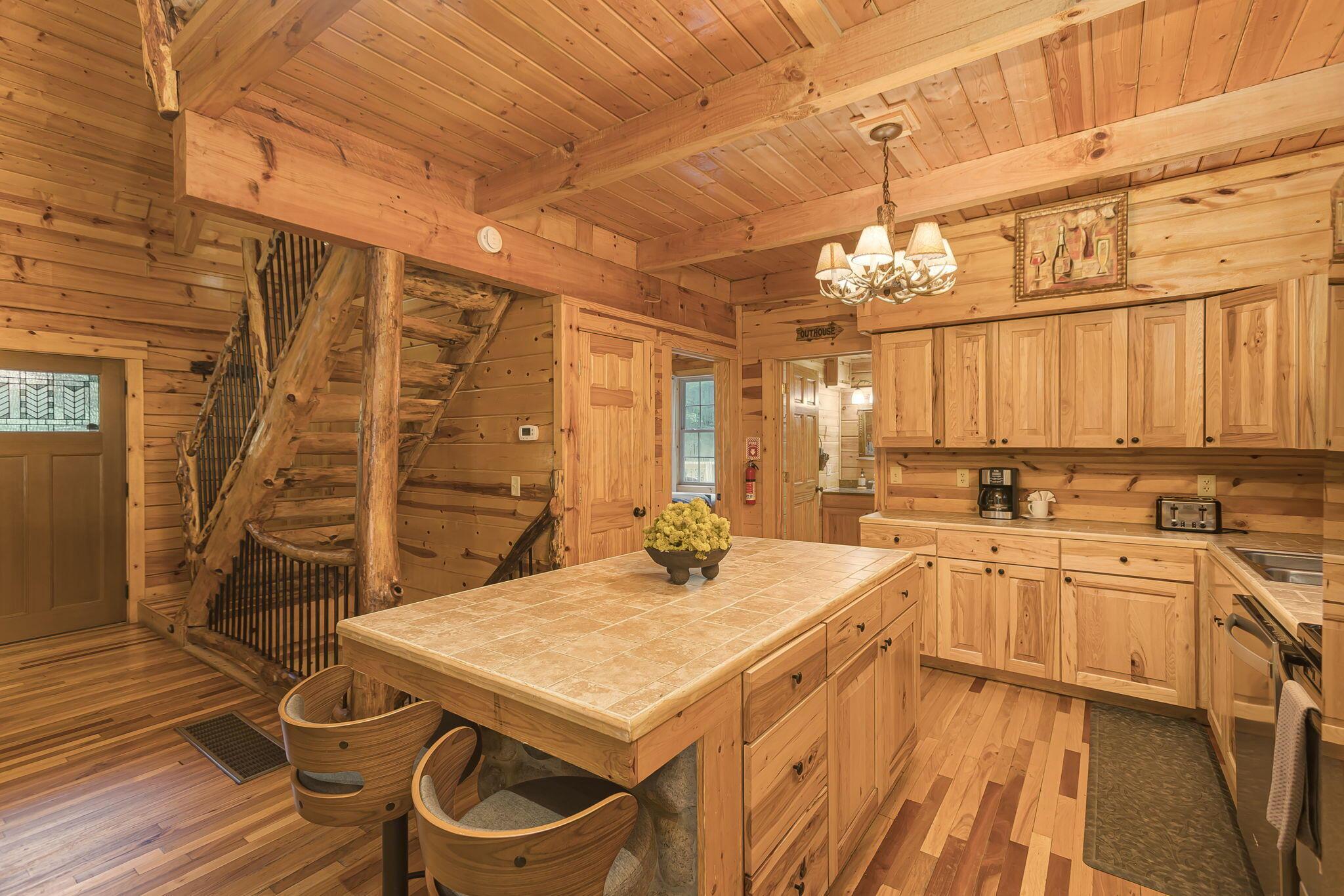 19475 Linden Road Logan, OH 43138 - Photo 19 of 94 Kitchen