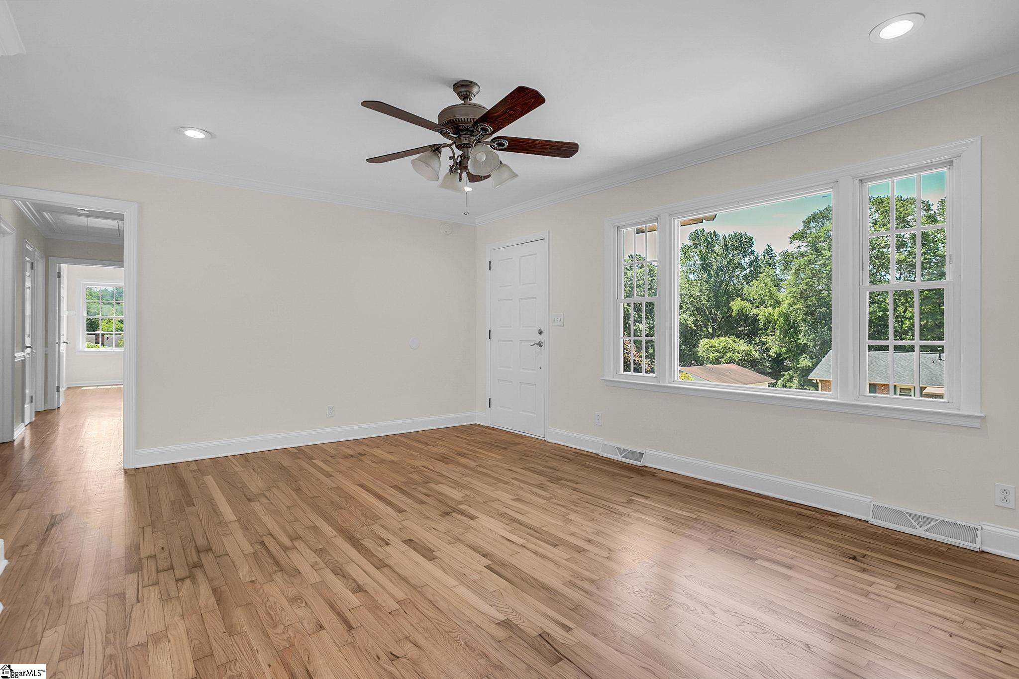 501 Farmington Road Greenville, SC 29605 - Photo 8 of 37 Gallery Image 8