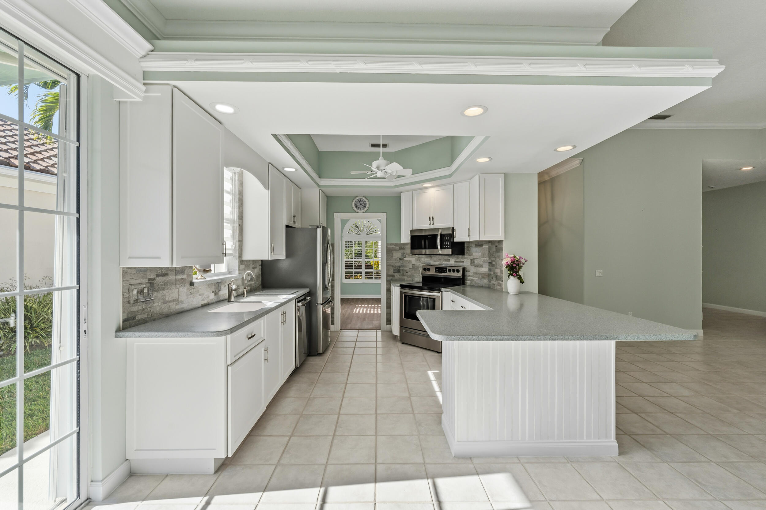 7945 Southeast Paurotis Lane Hobe Sound, FL 33455 - Photo 16 of 64 3_23