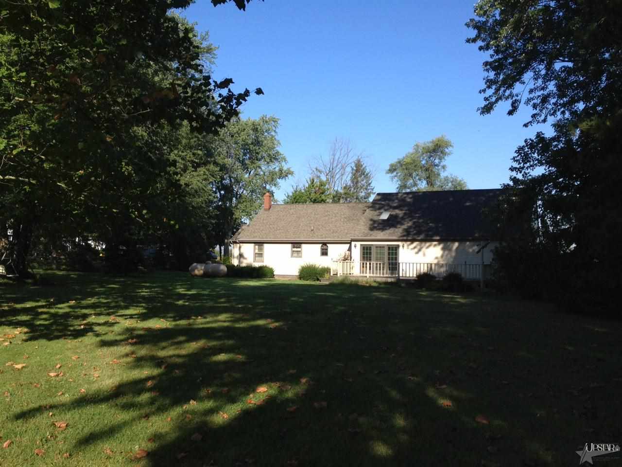 7911 Lower Huntington Road Fort Wayne, IN 46809 - Photo 4 of 6