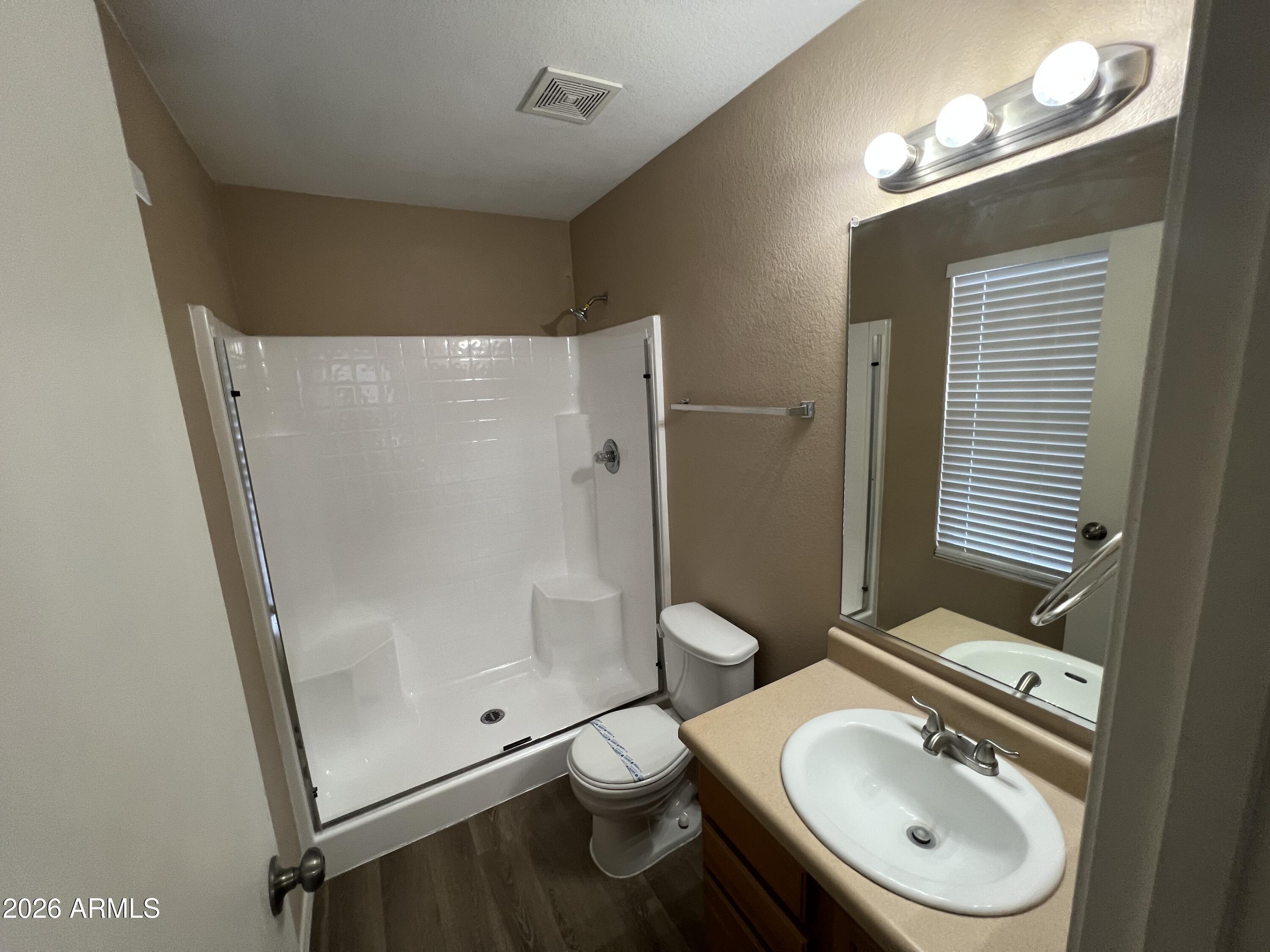3035 East Santa Rosa Drive Gilbert, AZ 85234 - Photo 5 of 6 5