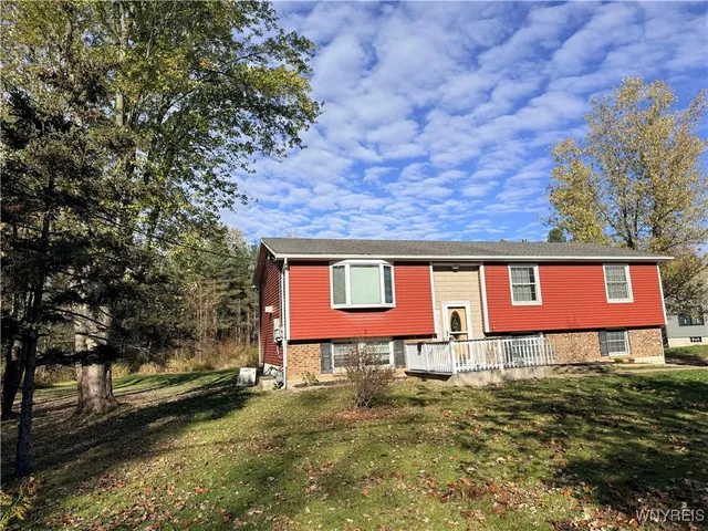 $259,900 | 450 Lapp Road, Bennington, NY 14004