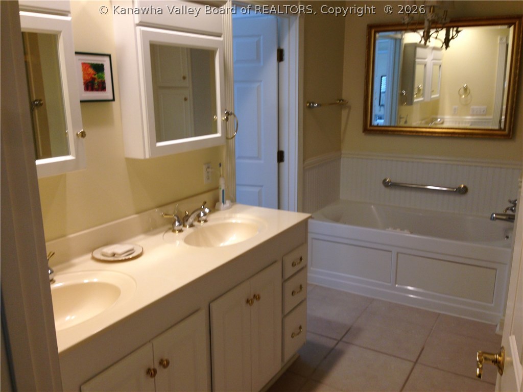 1392 Bedford Road Charleston, WV 25314 - Photo 16 of 30 Gallery Image 16