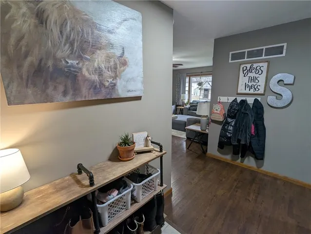 $235,000 | 403 Minnehaha Street, Hiawatha, KS 66434