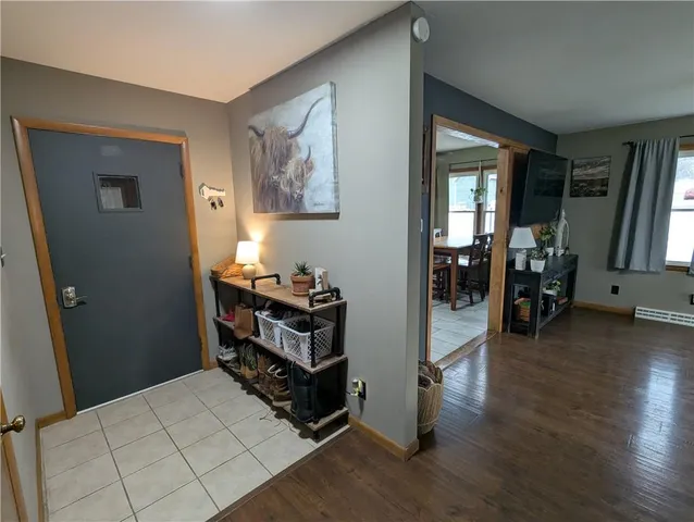 $235,000 | 403 Minnehaha Street, Hiawatha, KS 66434