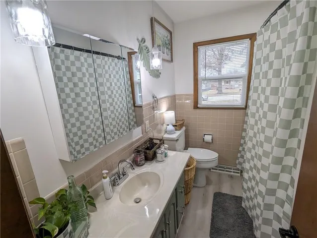 $235,000 | 403 Minnehaha Street, Hiawatha, KS 66434