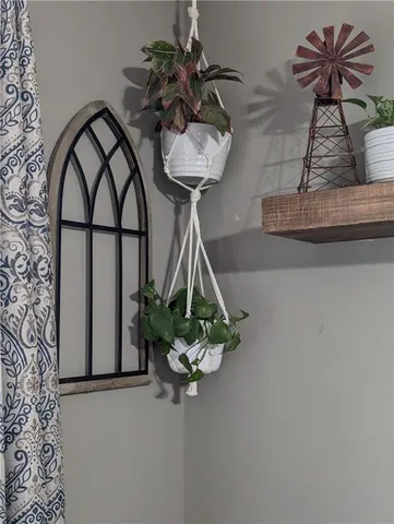 $235,000 | 403 Minnehaha Street, Hiawatha, KS 66434