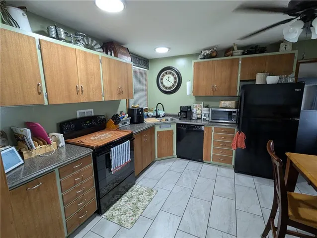 $235,000 | 403 Minnehaha Street, Hiawatha, KS 66434