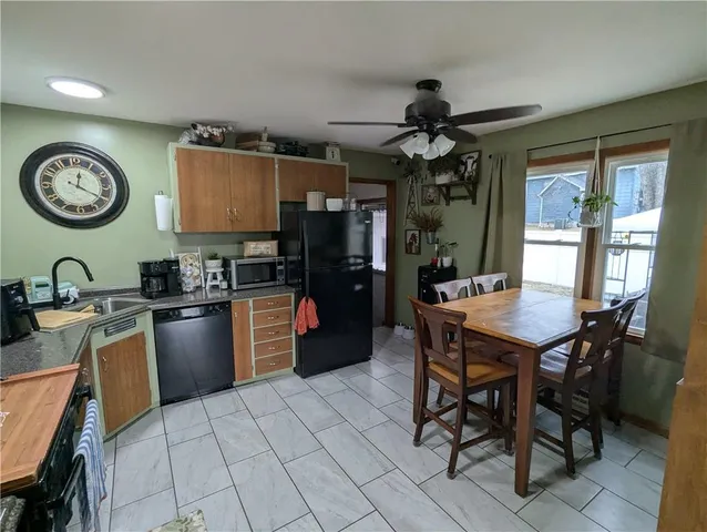 $235,000 | 403 Minnehaha Street, Hiawatha, KS 66434