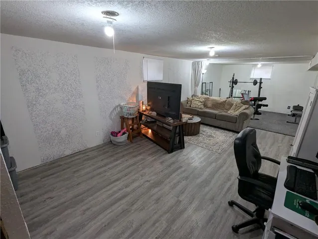 $235,000 | 403 Minnehaha Street, Hiawatha, KS 66434