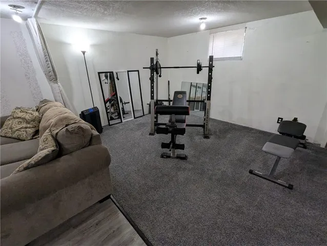 $235,000 | 403 Minnehaha Street, Hiawatha, KS 66434