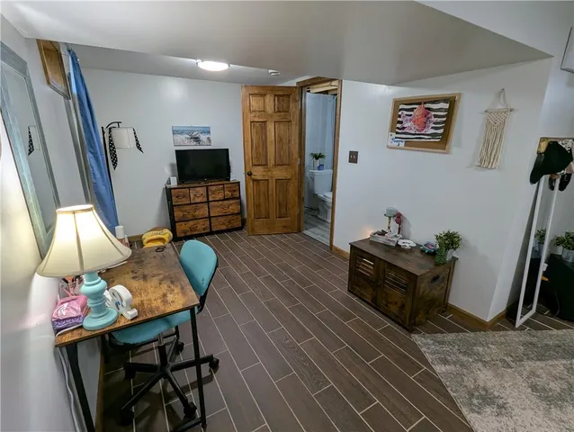 $235,000 | 403 Minnehaha Street, Hiawatha, KS 66434