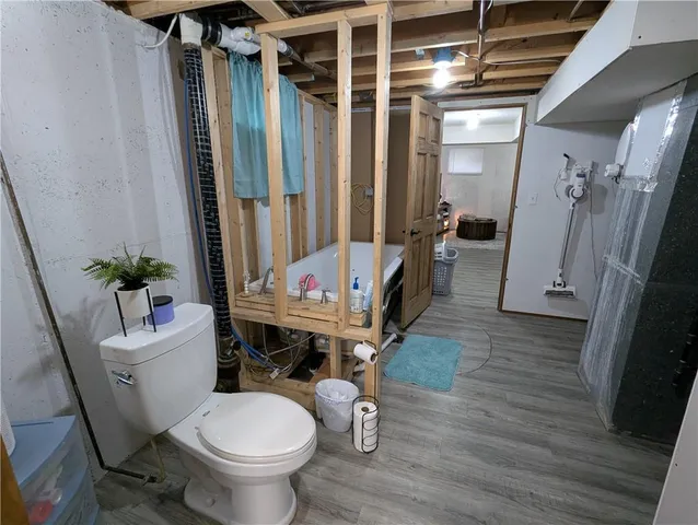 $235,000 | 403 Minnehaha Street, Hiawatha, KS 66434