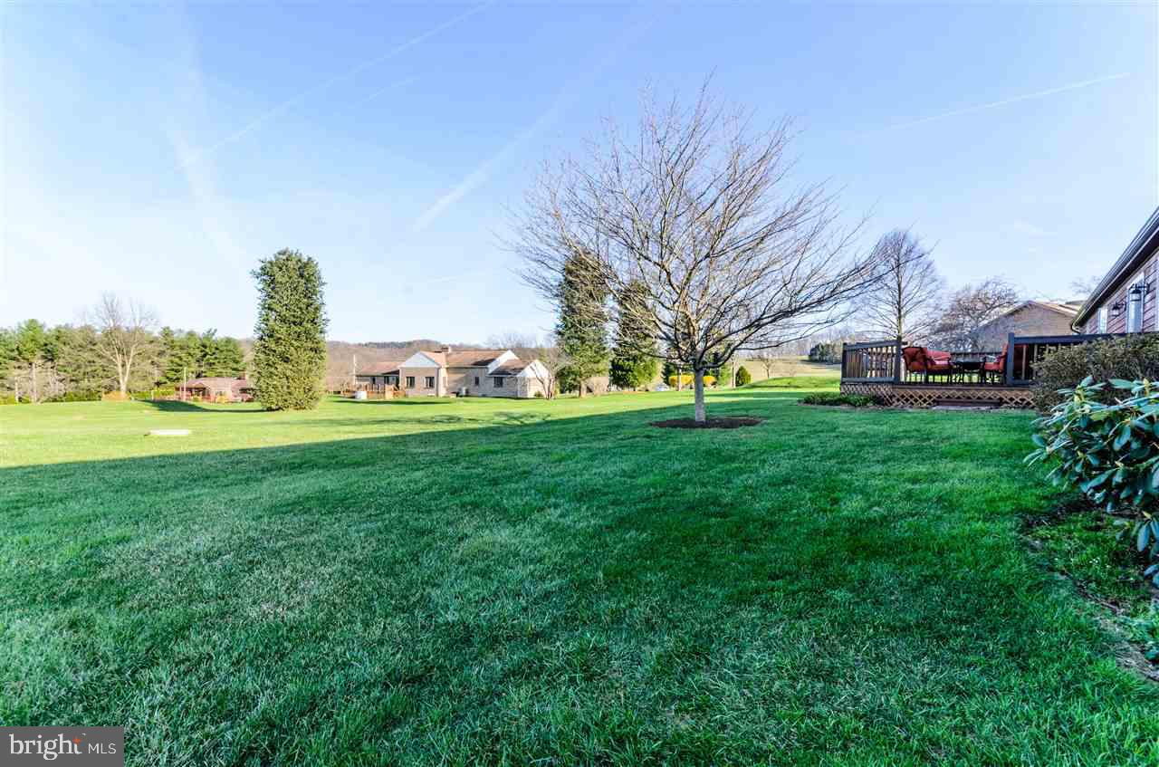 621 Freysville Road York, PA 17406 - Photo 3 of 30 Gallery Image 3