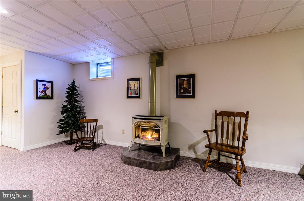 621 Freysville Road York, PA 17406 - Photo 27 of 30 Gallery Image 27