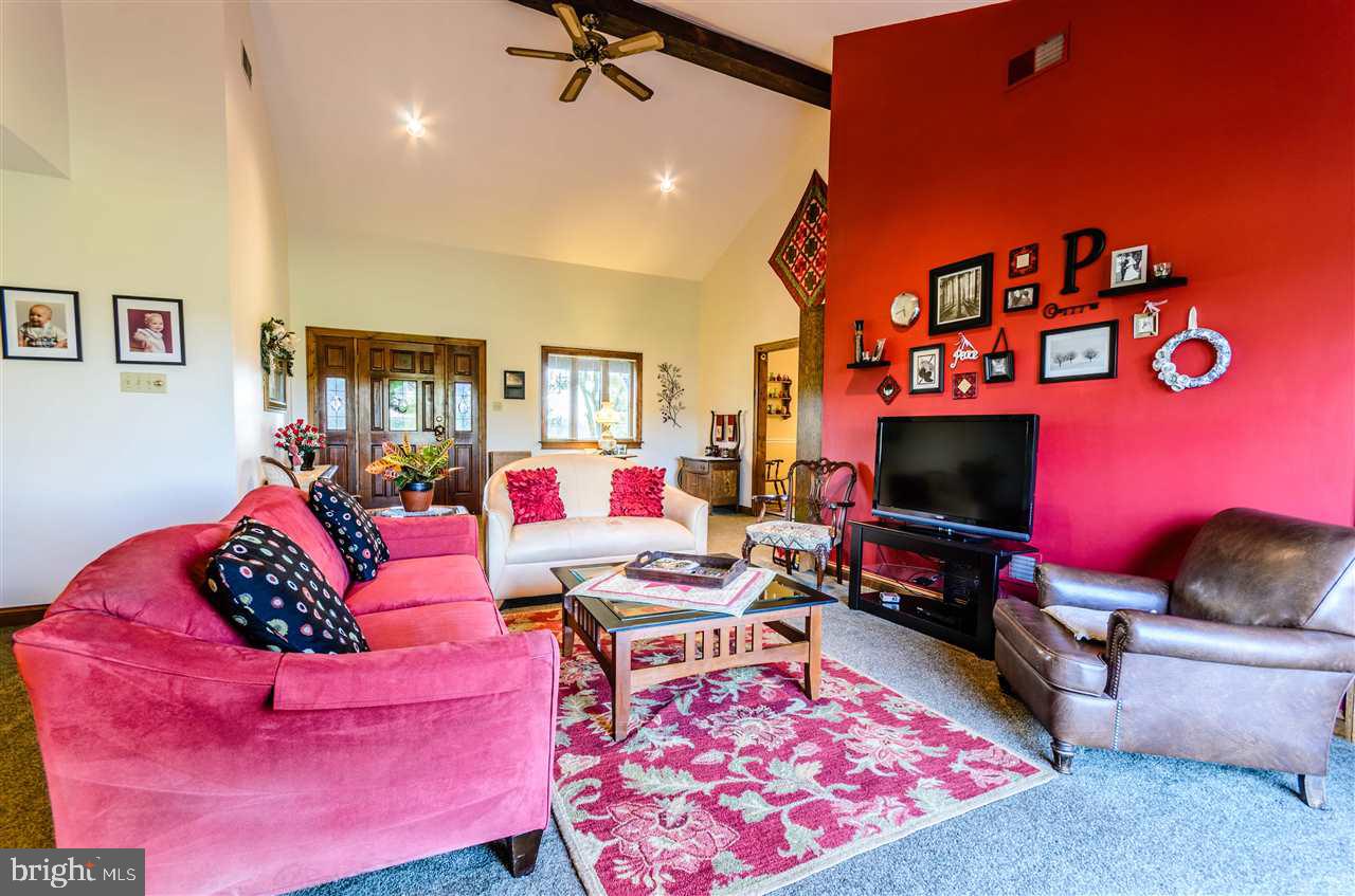 621 Freysville Road York, PA 17406 - Photo 10 of 30 Gallery Image 10
