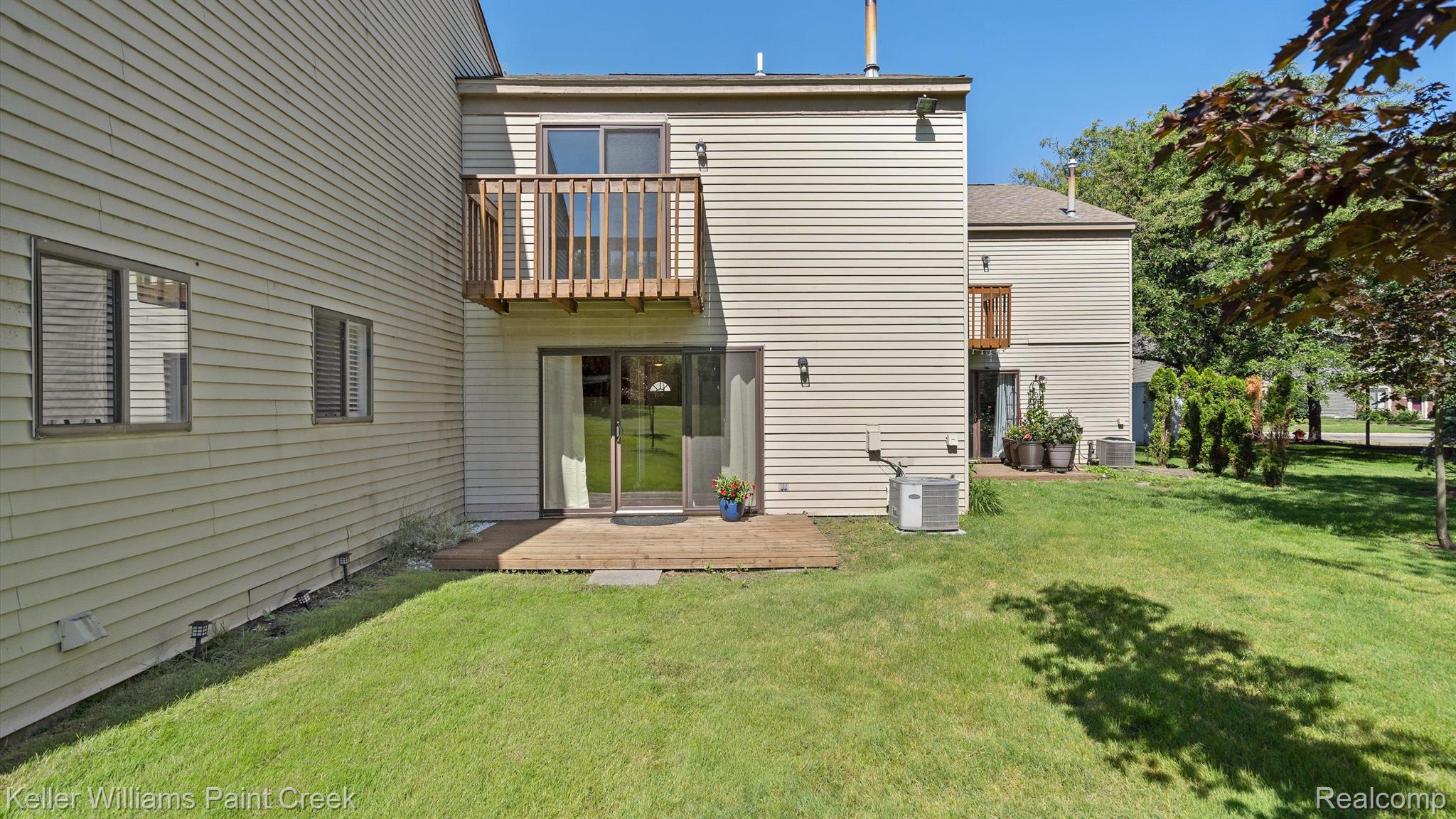 1555 Streamwood Court Rochester, MI 48307 - Photo 13 of 14 Gallery Image 13