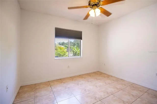 $324,900 | 3201 Pine Top Drive, Valrico, FL 33594