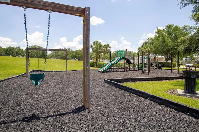 $324,900 | 3201 Pine Top Drive, Valrico, FL 33594