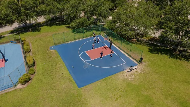 $324,900 | 3201 Pine Top Drive, Valrico, FL 33594