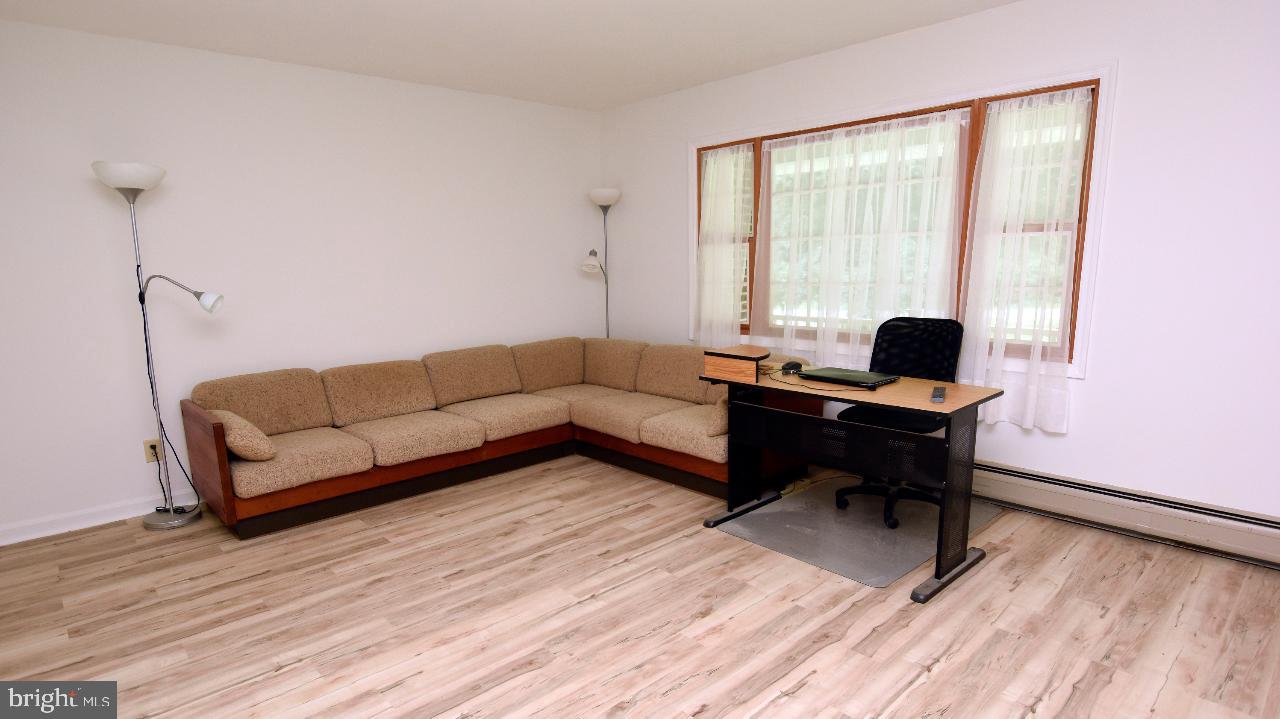 860 Green Springs Road Hanover, PA 17331 - Photo 20 of 87 Spacious living room with new laminate flooriing